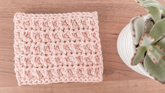 Haaksteken combinatie: dubbel gekruist stokje & reliëf half stokje