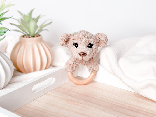 Bear rattle