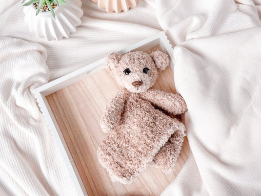 Bear snuggler