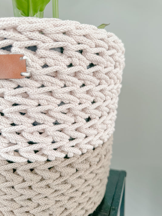Beige Holder